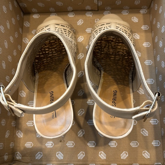 Call It Spring - Enfleda - Picture 3 of 6